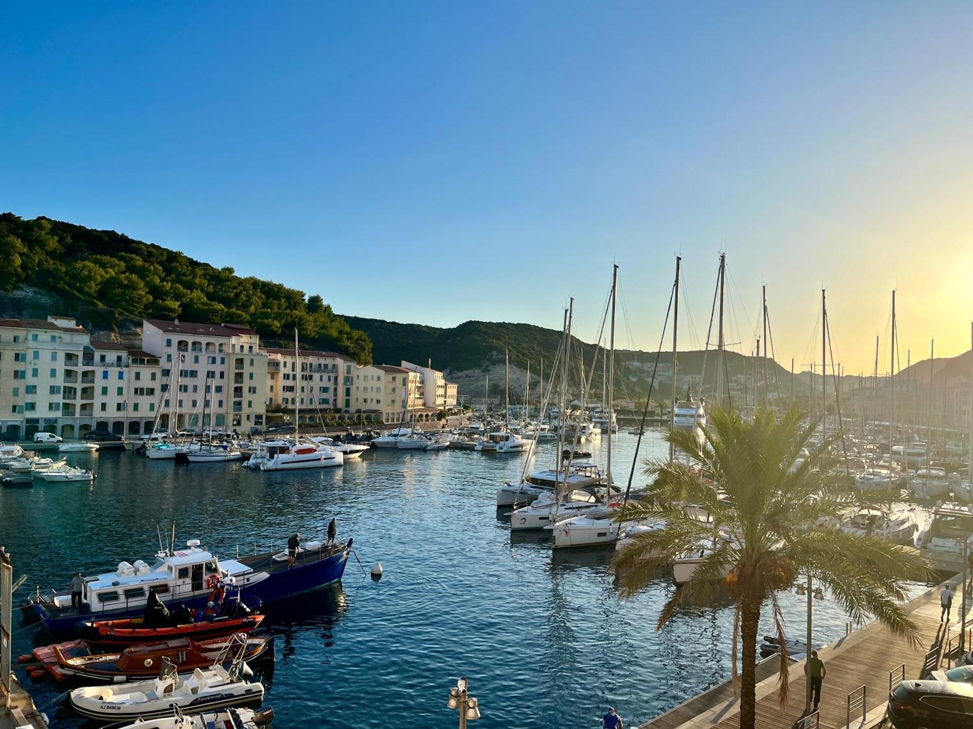 Joli T3 Sur Le Port De Bonifacio Avec Vue Mer ภายนอก รูปภาพ